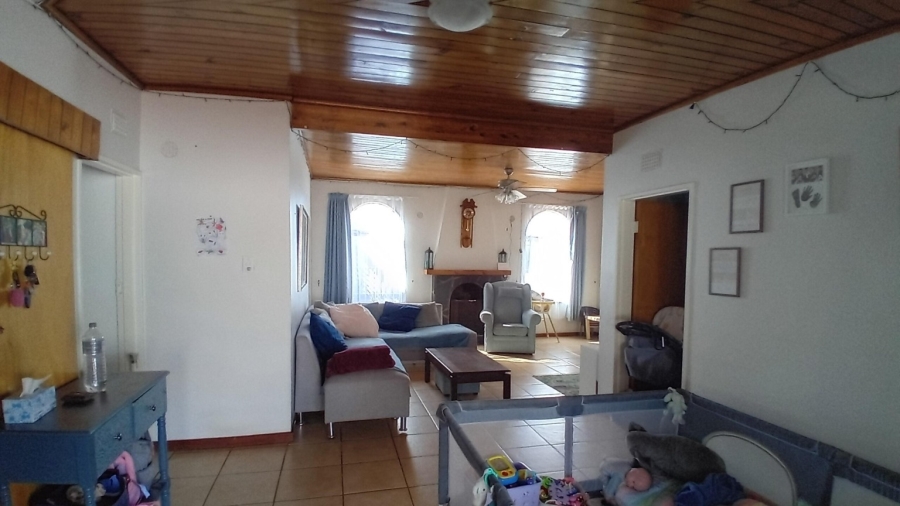 4 Bedroom Property for Sale in Parkersdorp Western Cape